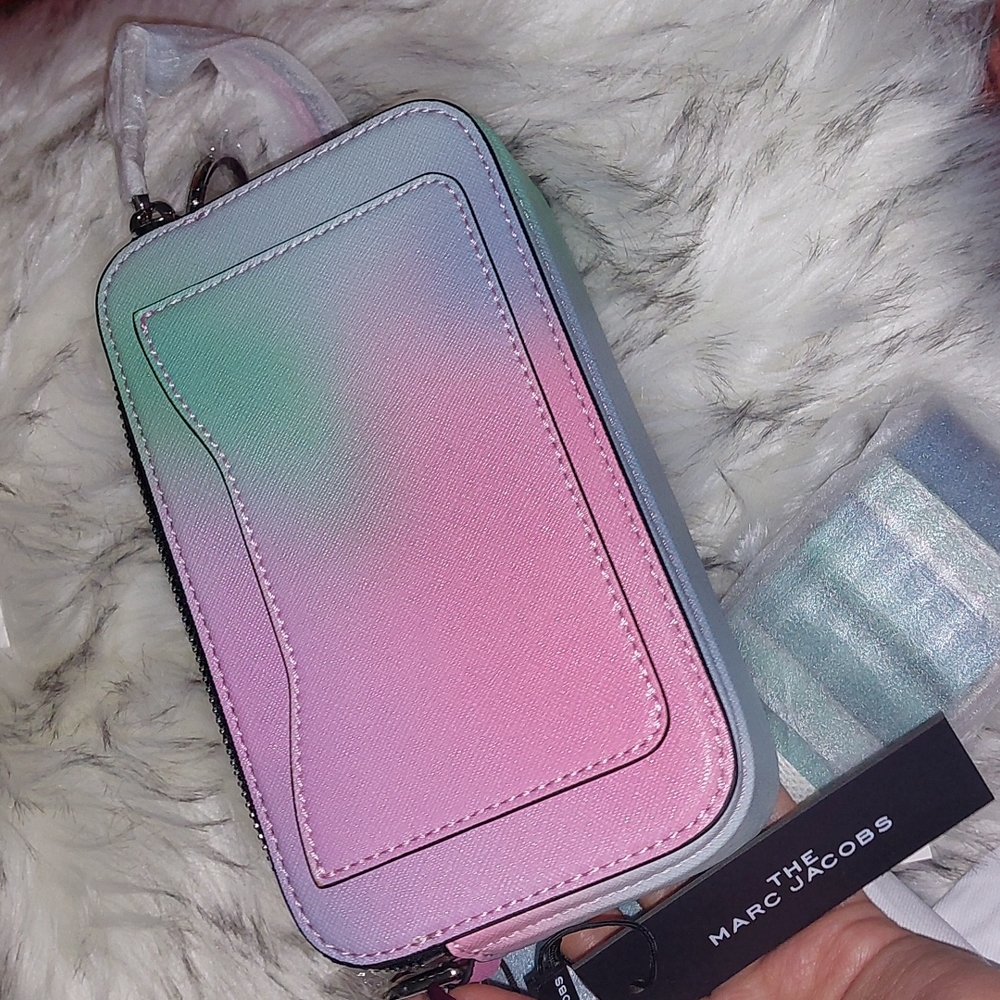 💥SALE🌈Marc Jacobs SNAPSHOT AIRBRUSH 2.0 CAMERA BAG RAINBOW PASTEL CROSSBODY BAG - Picture 10 of 16